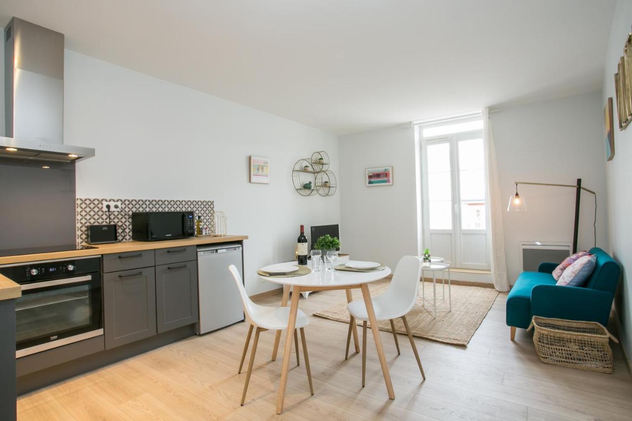Apartmán Logis Des Halles Du Coderc Périgueux Exteriér fotografie