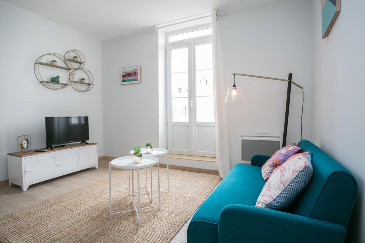 Apartmán Logis Des Halles Du Coderc Périgueux Pokoj fotografie